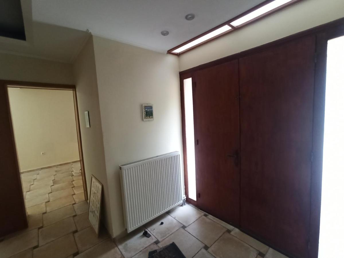 דירות Σπίτι Στο Ρίο Πατρών Με Κήπο - Detached House In Rio With Garden מראה חיצוני תמונה